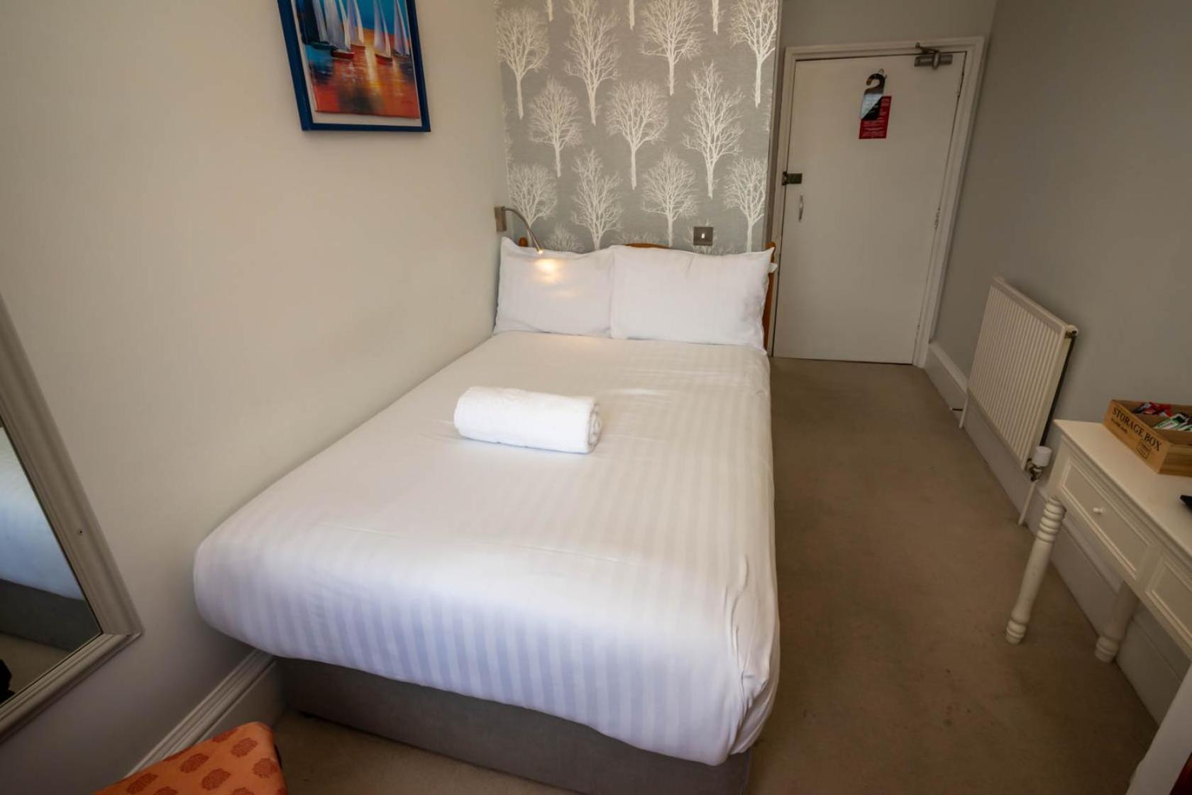 Alexandra Hotel
