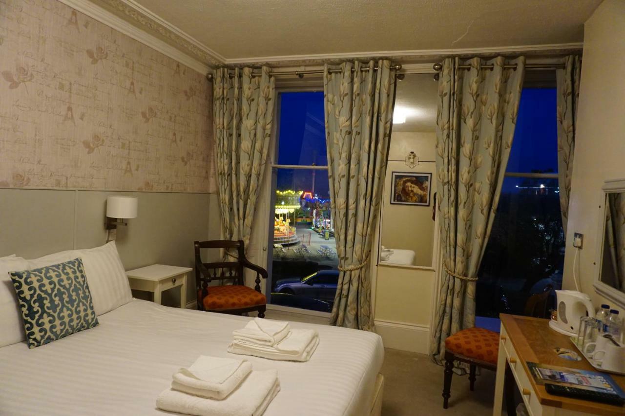 Hotel Alexandra
